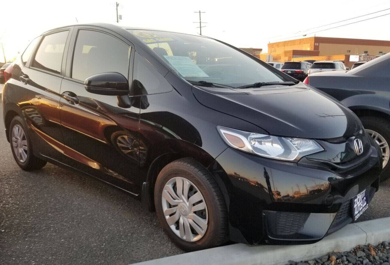 2017 HONDA Fit