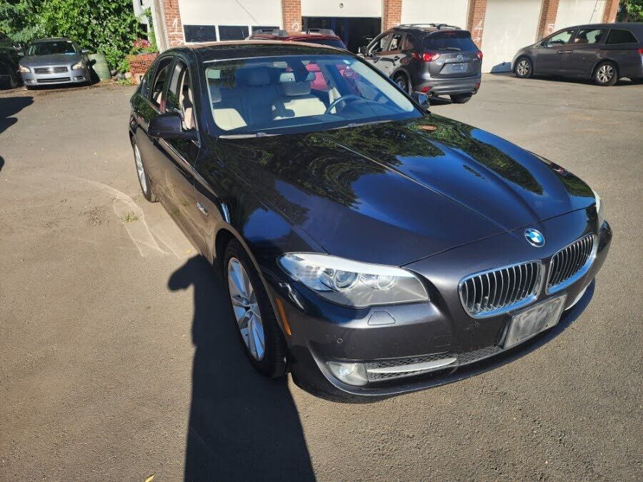 2013 BMW 5 Series