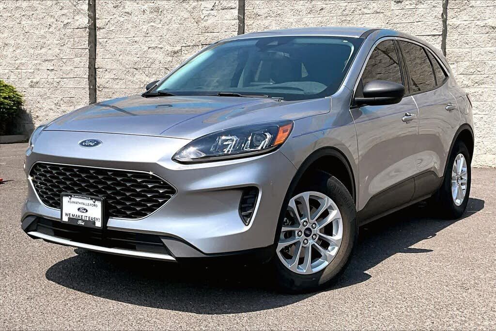 2022 FORD Escape