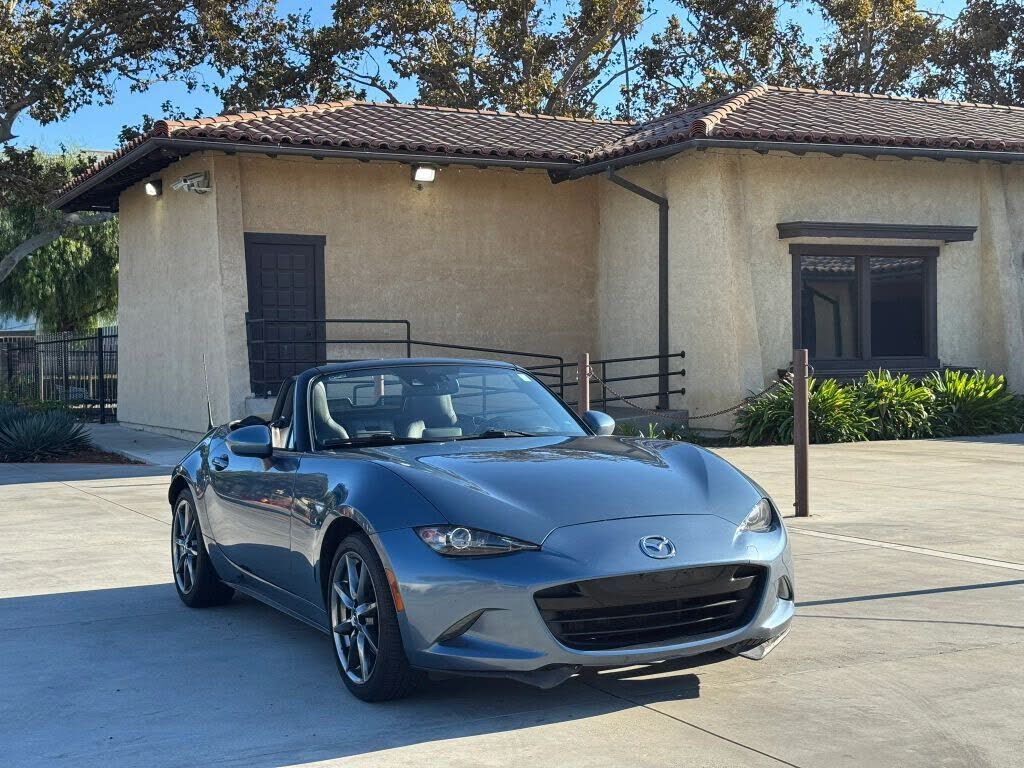 2016 MAZDA MX-5