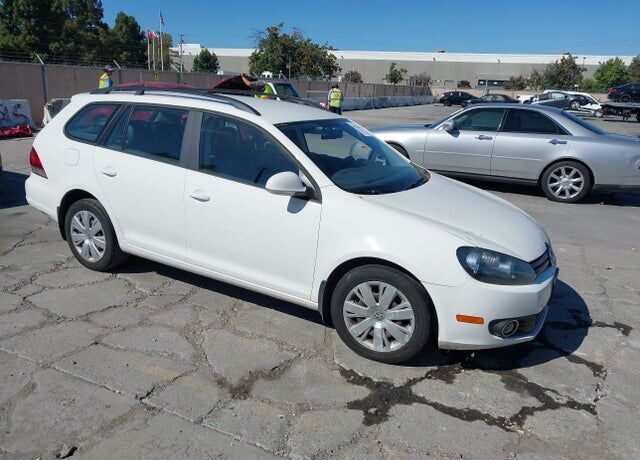 2013 VOLKSWAGEN Jetta SportWagen