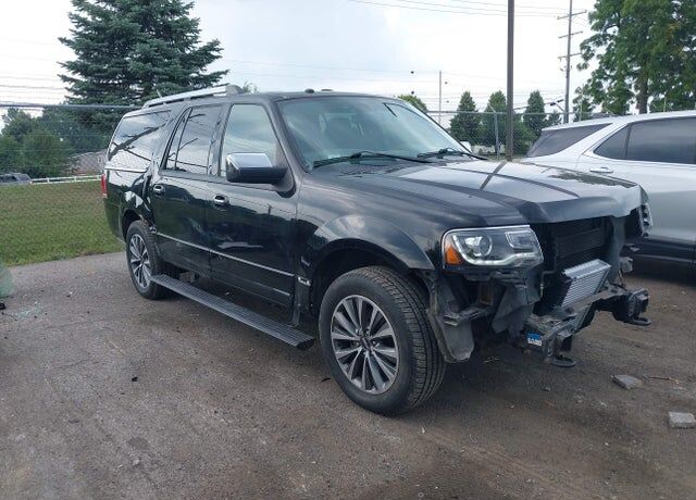 2017 LINCOLN Navigator L