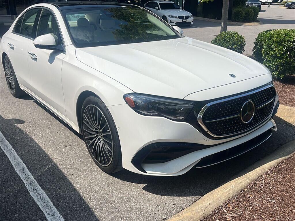 2024 MERCEDES-BENZ E-Class
