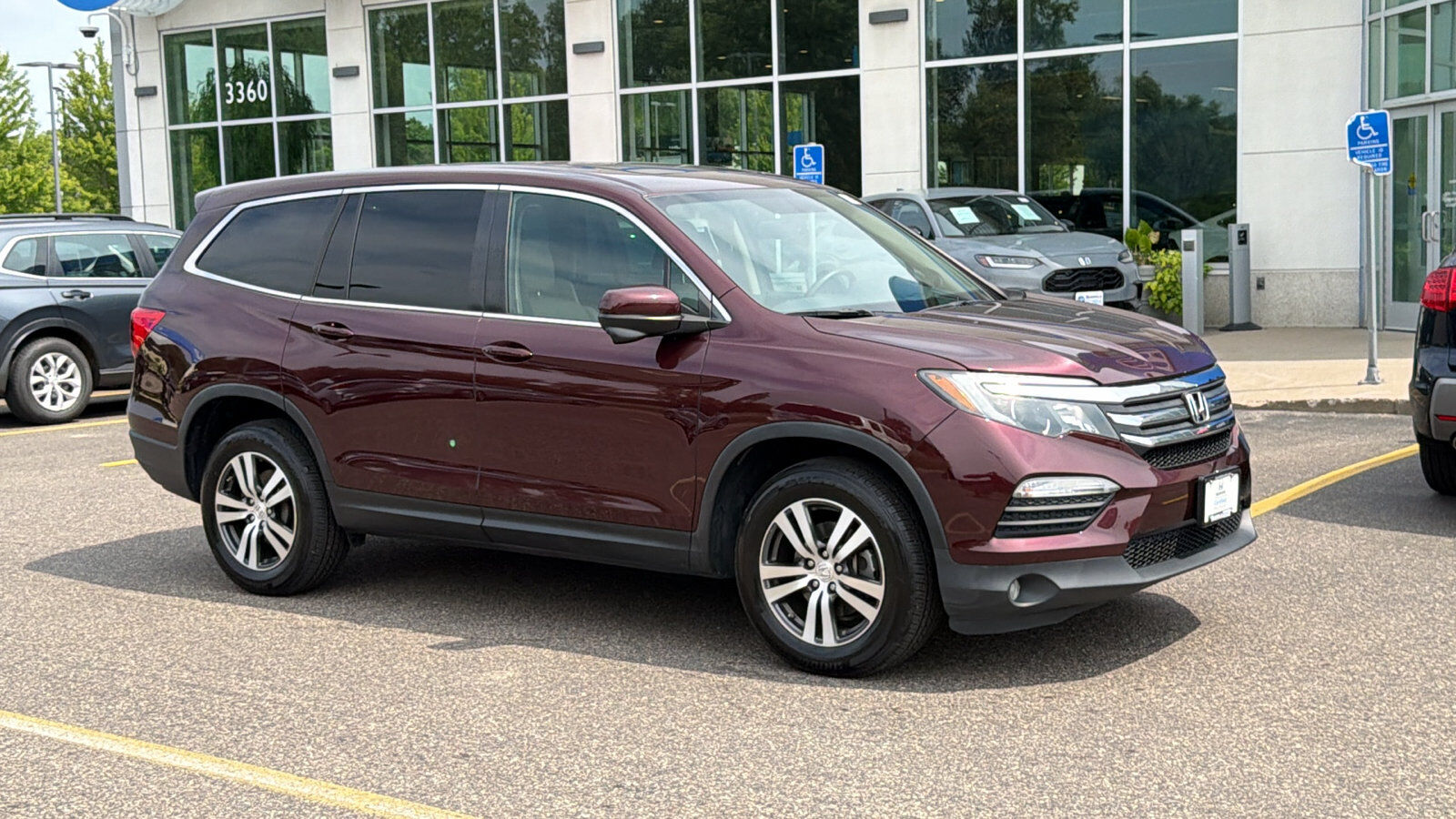 2016 HONDA Pilot
