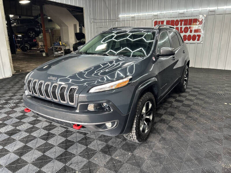 2017 JEEP Cherokee