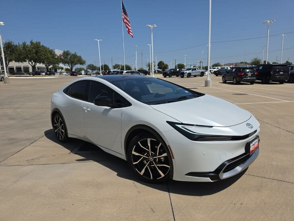 2026 TOYOTA Prius