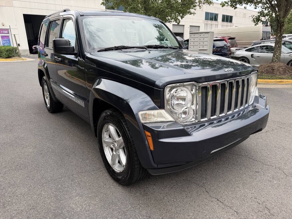 2008 JEEP Liberty