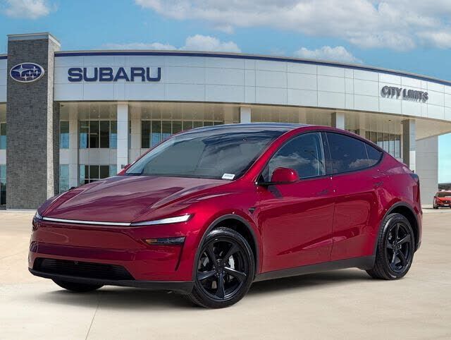 2026 TESLA Model Y