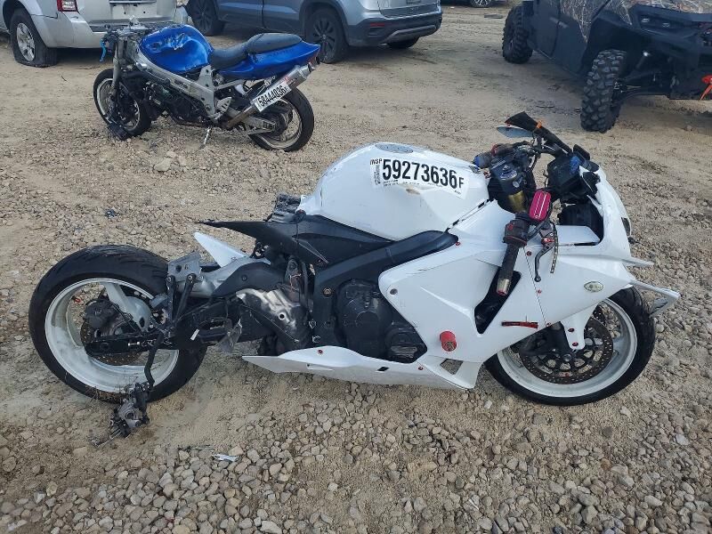 2006 HONDA CB