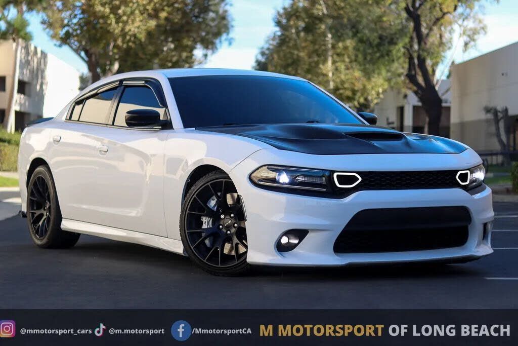 2019 DODGE Charger