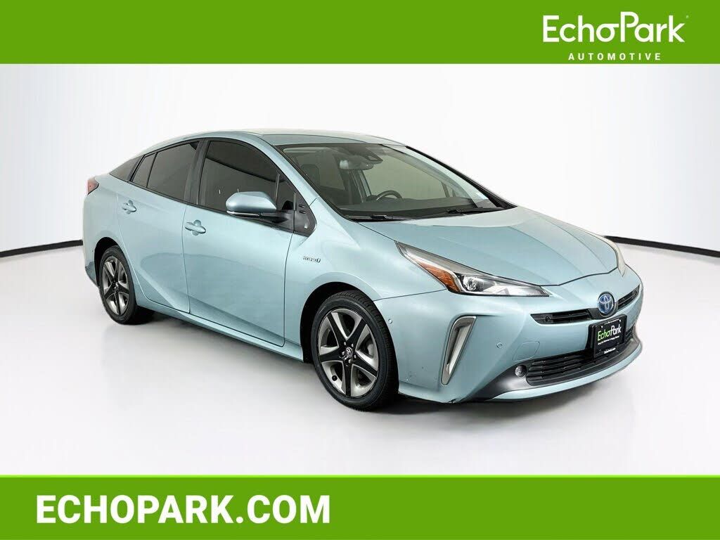 2022 TOYOTA PRIUS