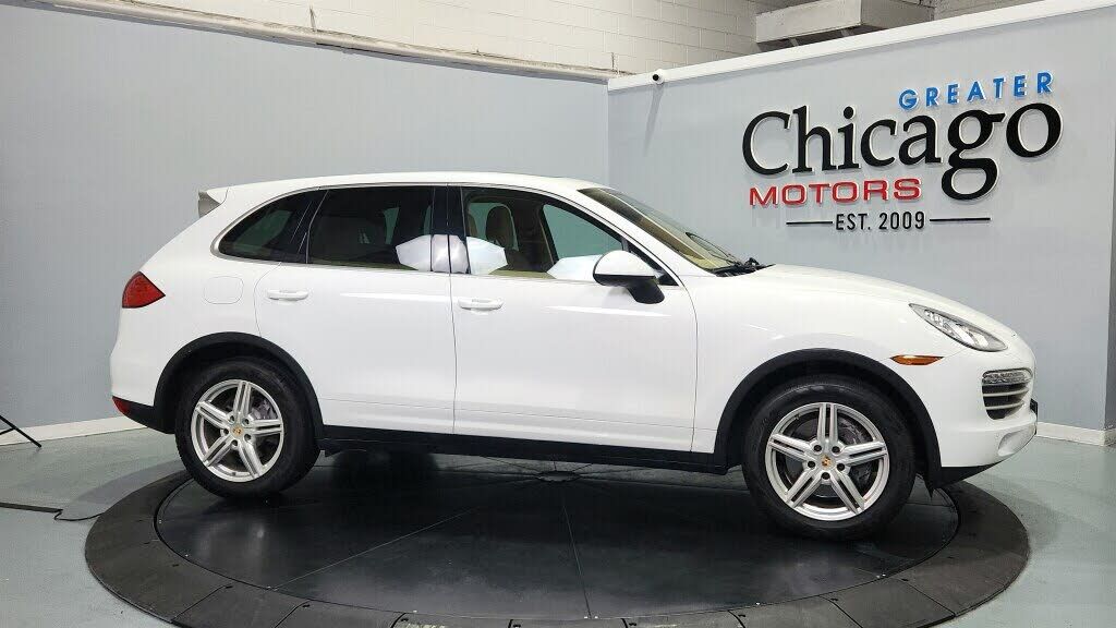 2014 PORSCHE Cayenne