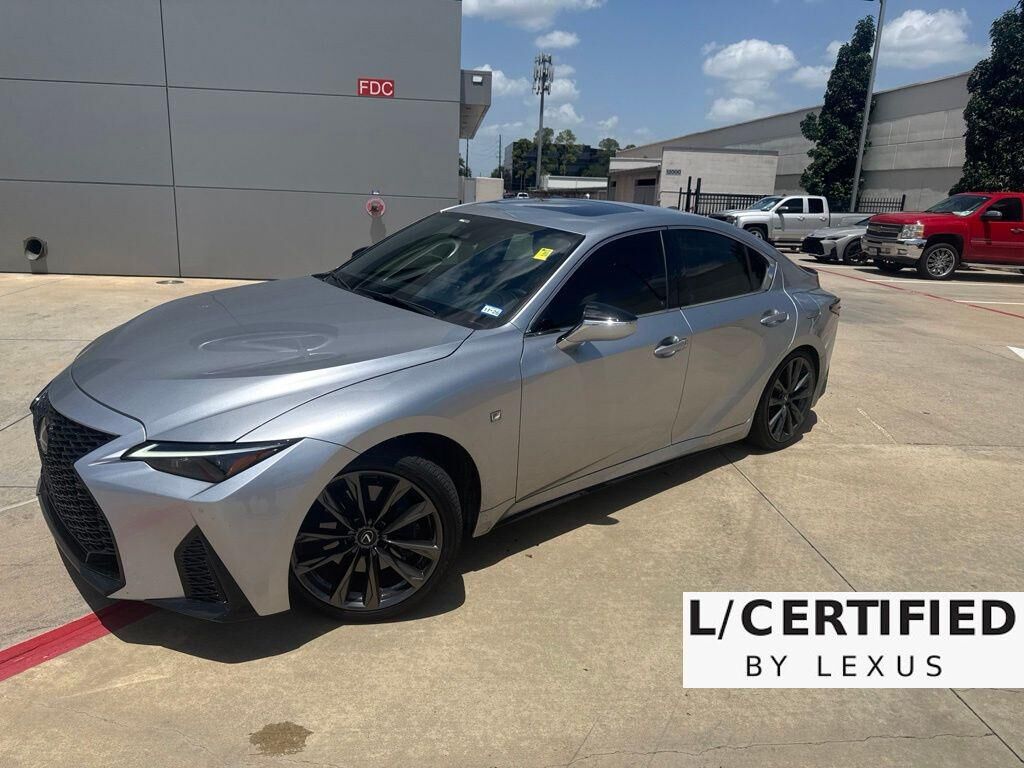 2023 LEXUS IS