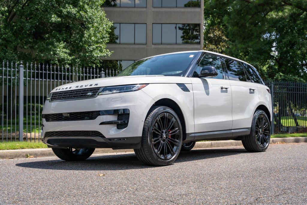 2025 LAND ROVER Range Rover Sport