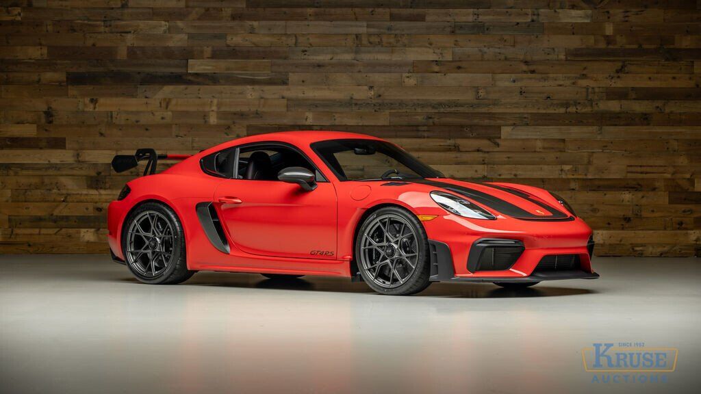 2025 PORSCHE 718