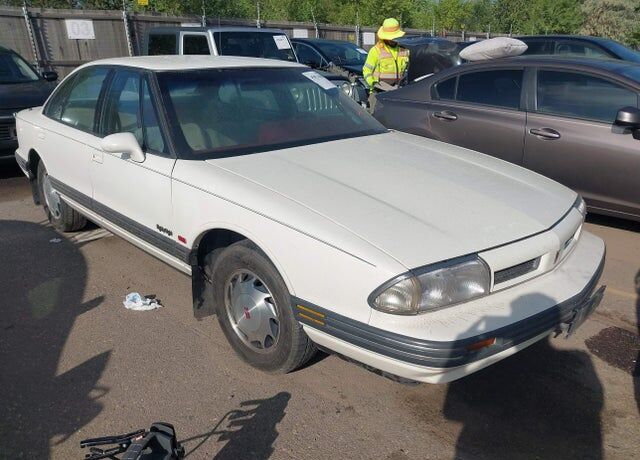1992 OLDSMOBILE Eighty Eight