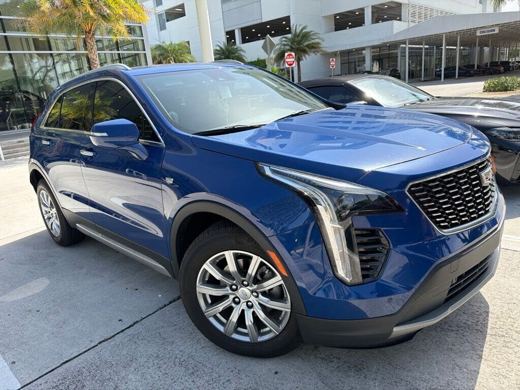 2023 CADILLAC XT4
