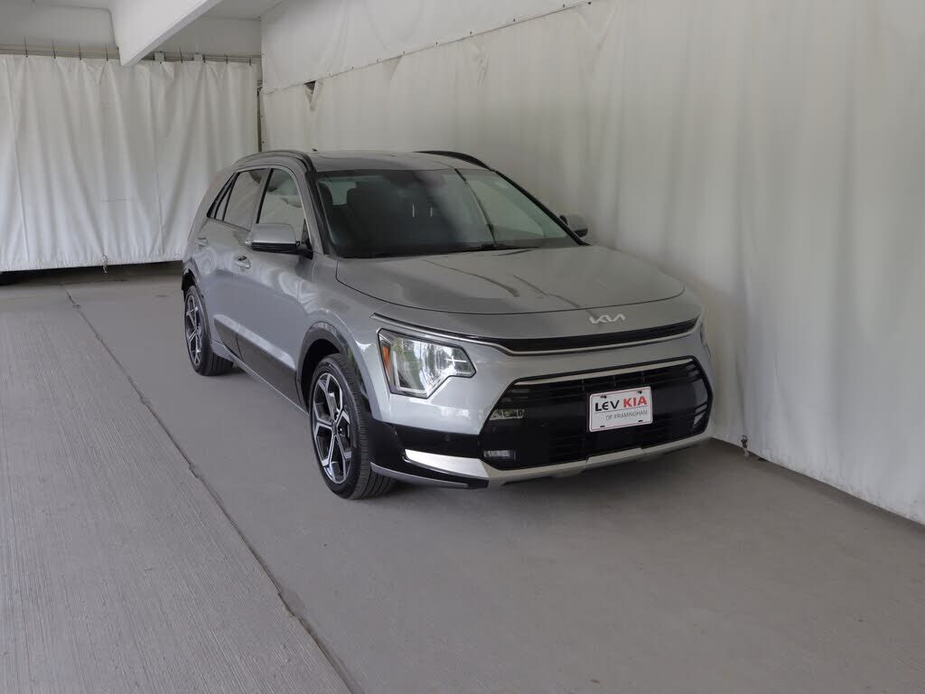 2023 KIA Niro