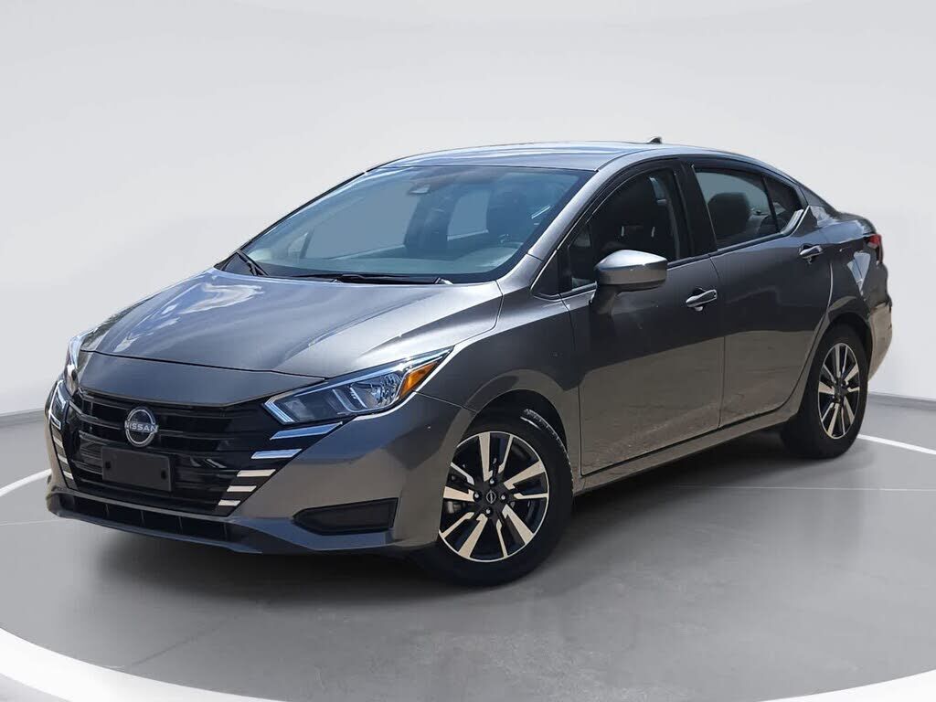 2024 NISSAN Versa