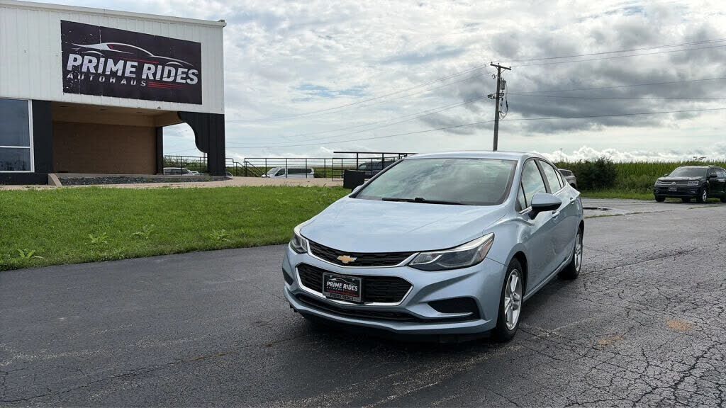 2017 CHEVROLET Cruze