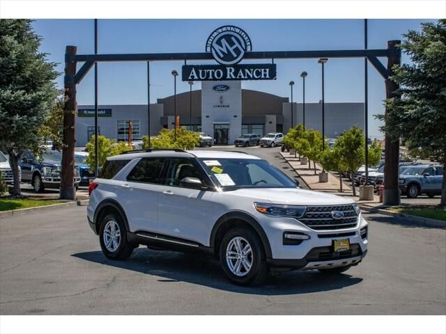 2023 FORD Explorer