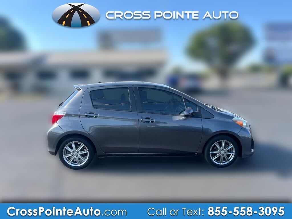2014 TOYOTA Yaris