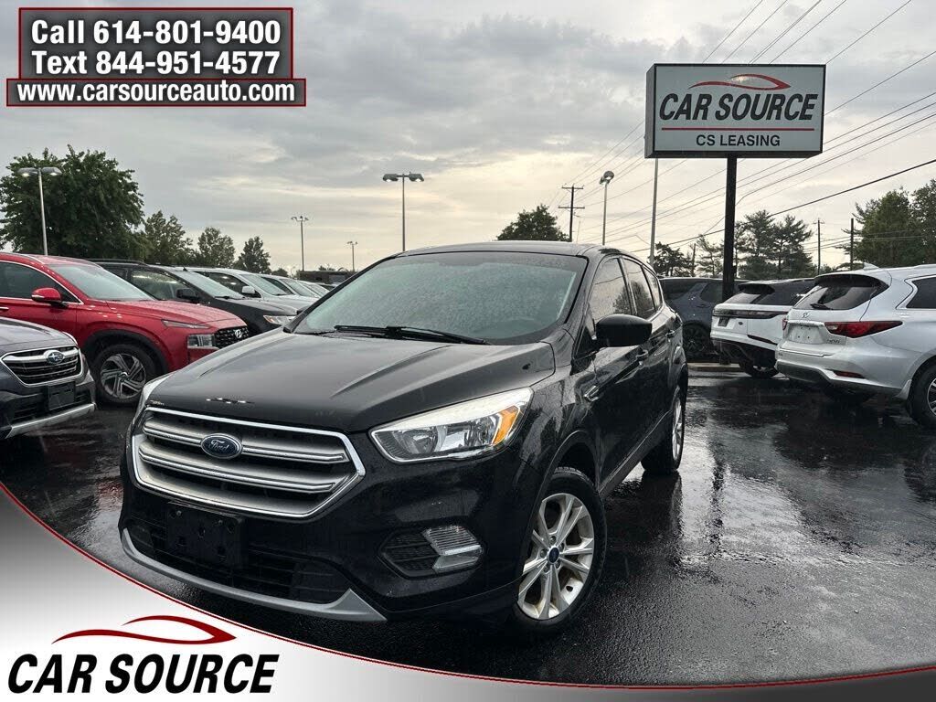 2017 FORD Escape
