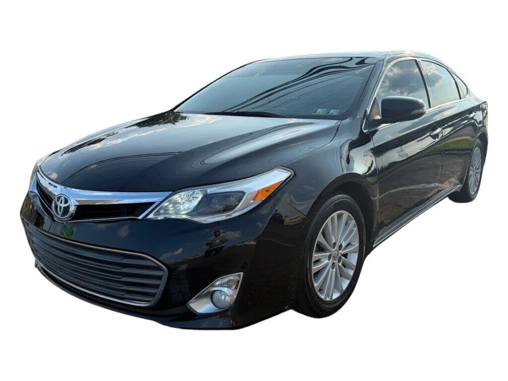 2013 TOYOTA Avalon