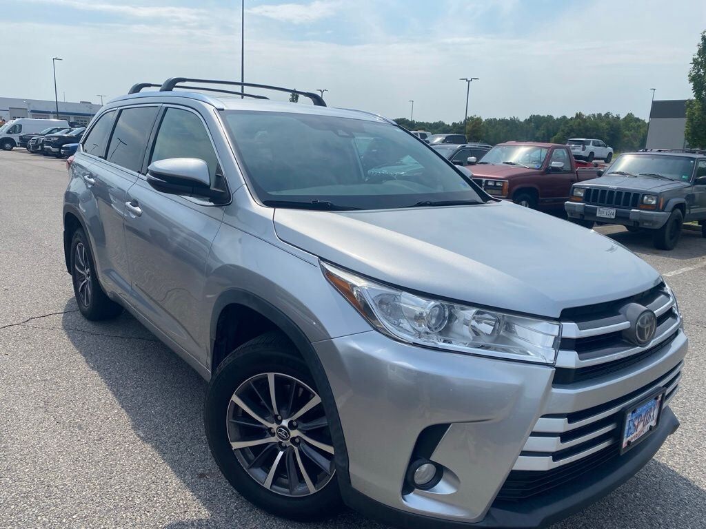 2018 TOYOTA Highlander