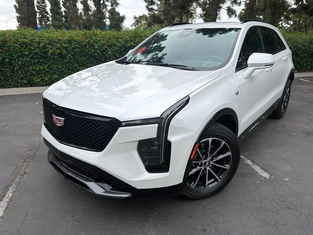 2024 CADILLAC XT4