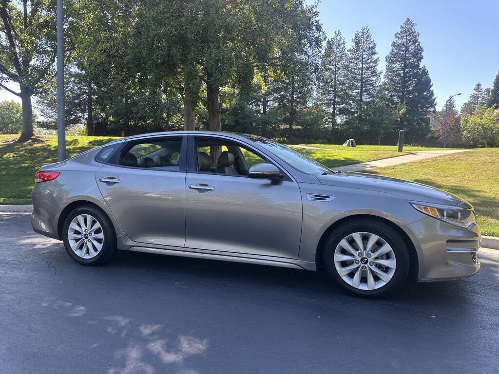 2016 KIA Optima
