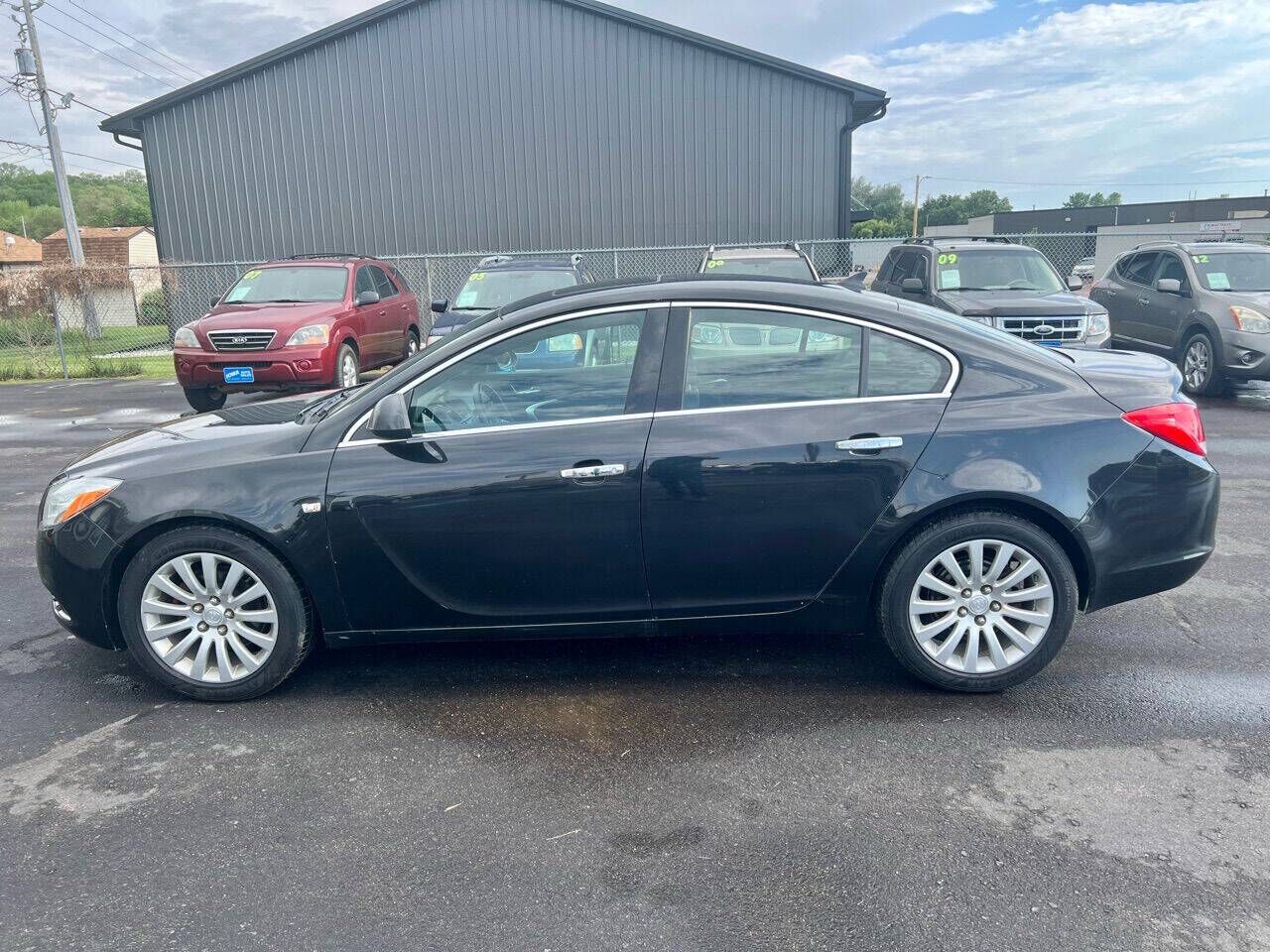 2011 BUICK Regal