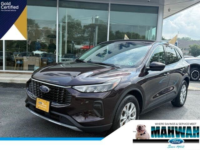 2023 FORD Escape