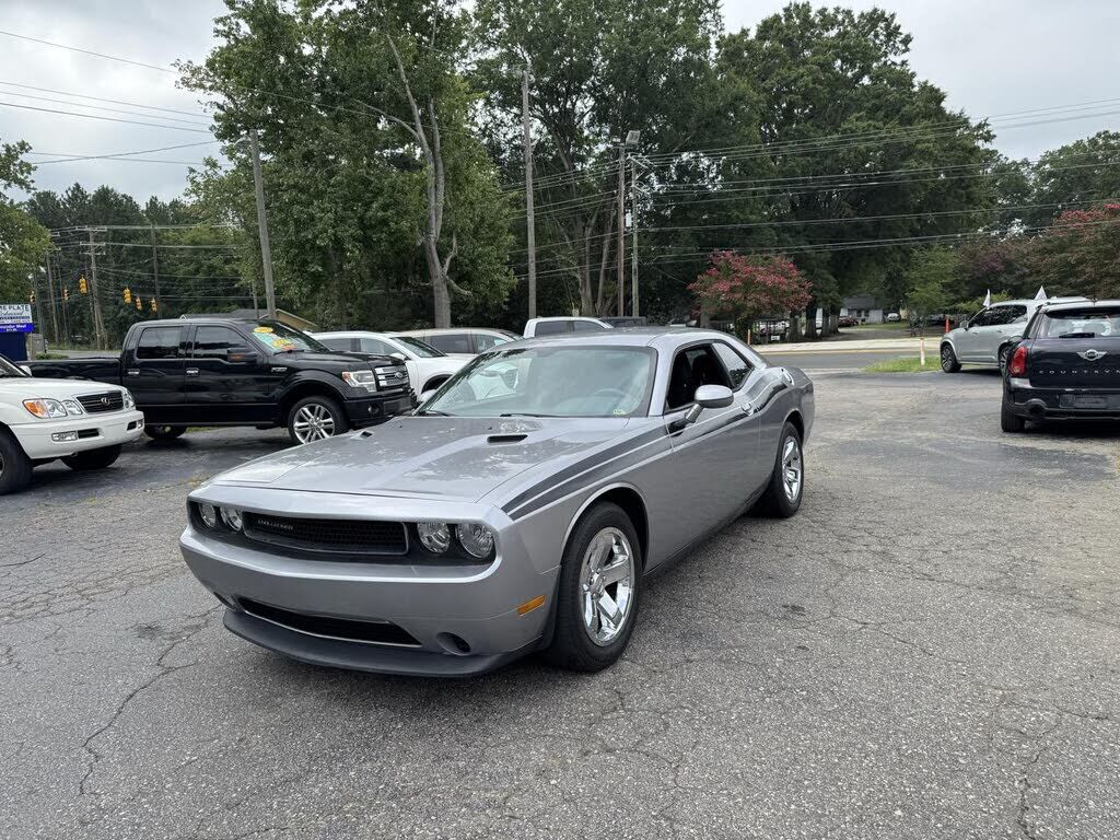 2013 DODGE Challenger