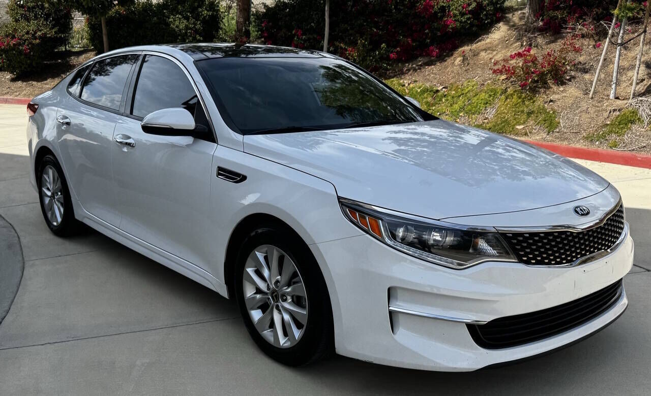 2018 KIA Optima