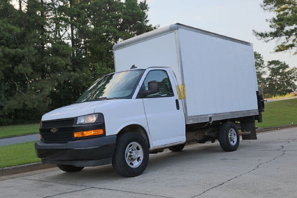 2021 CHEVROLET Express