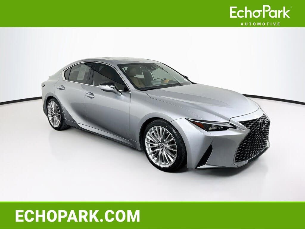 2024 LEXUS IS