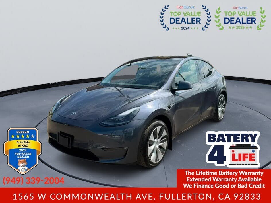2023 TESLA Model Y