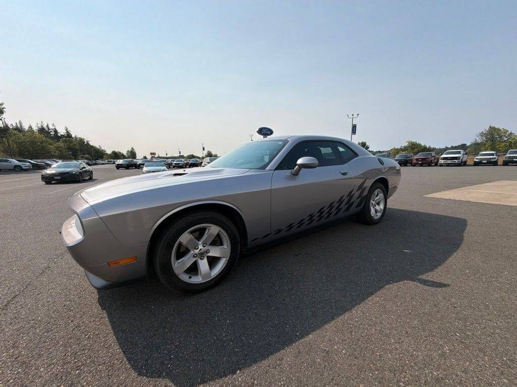 2013 DODGE Challenger