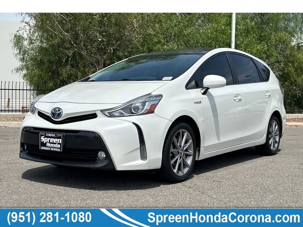 2016 TOYOTA Prius