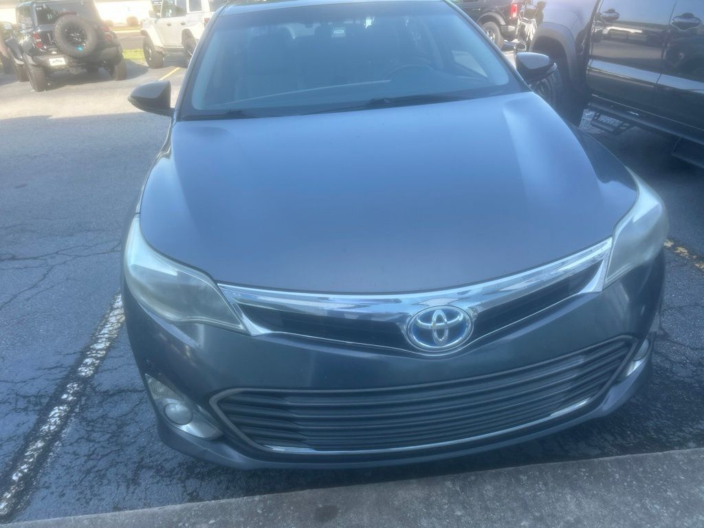 2013 TOYOTA Avalon