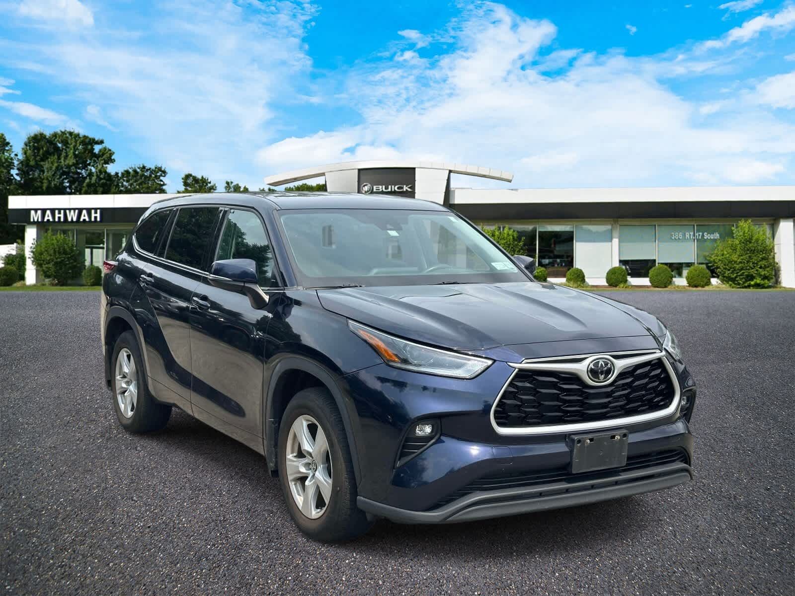 2021 TOYOTA Highlander