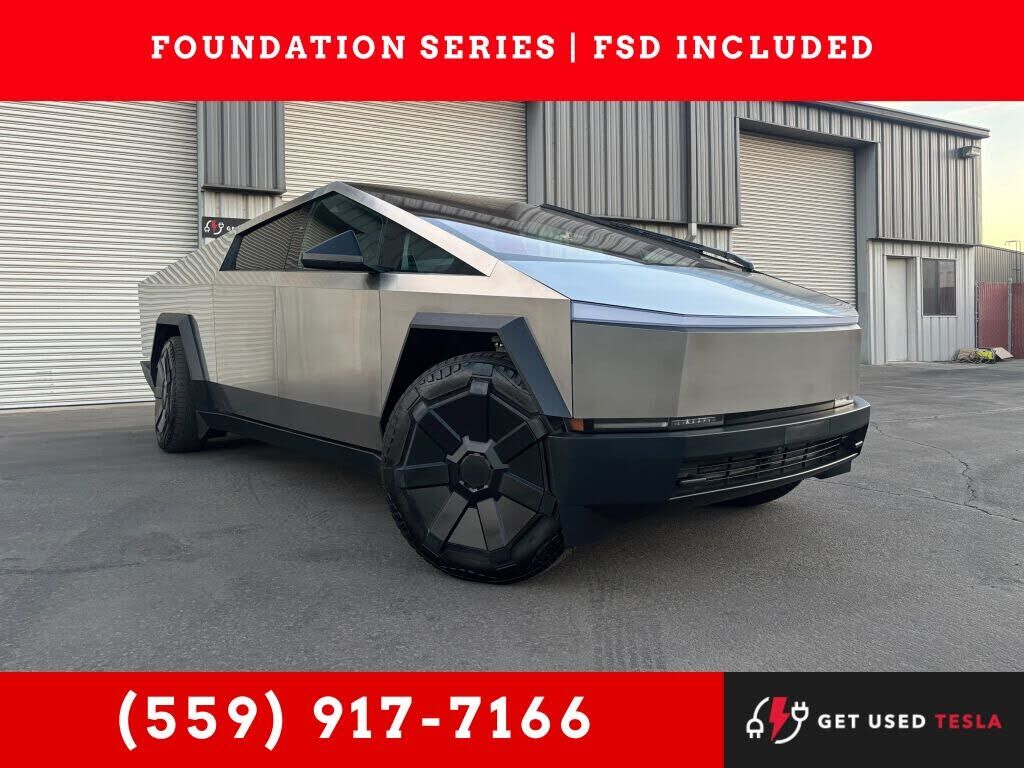 2024 TESLA Cybertruck