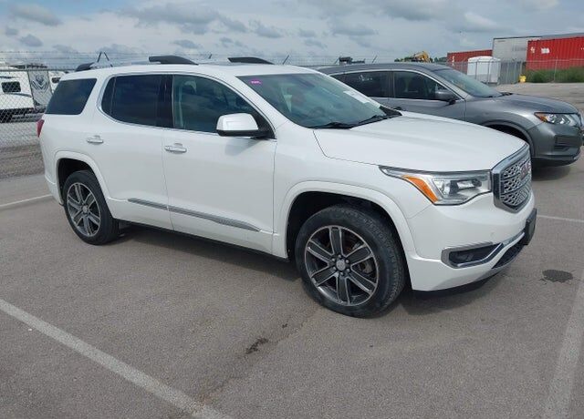 2017 GMC Acadia