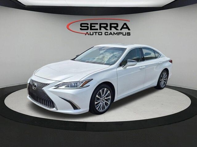 2019 LEXUS ES