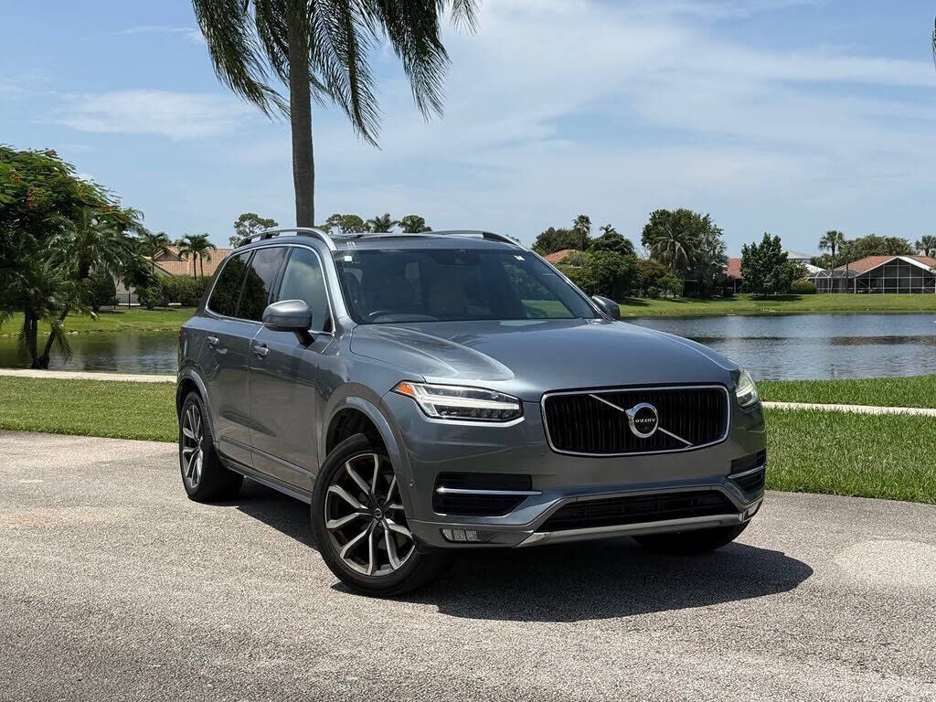 2018 VOLVO XC90