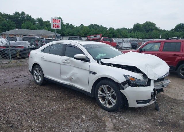 2014 FORD Taurus