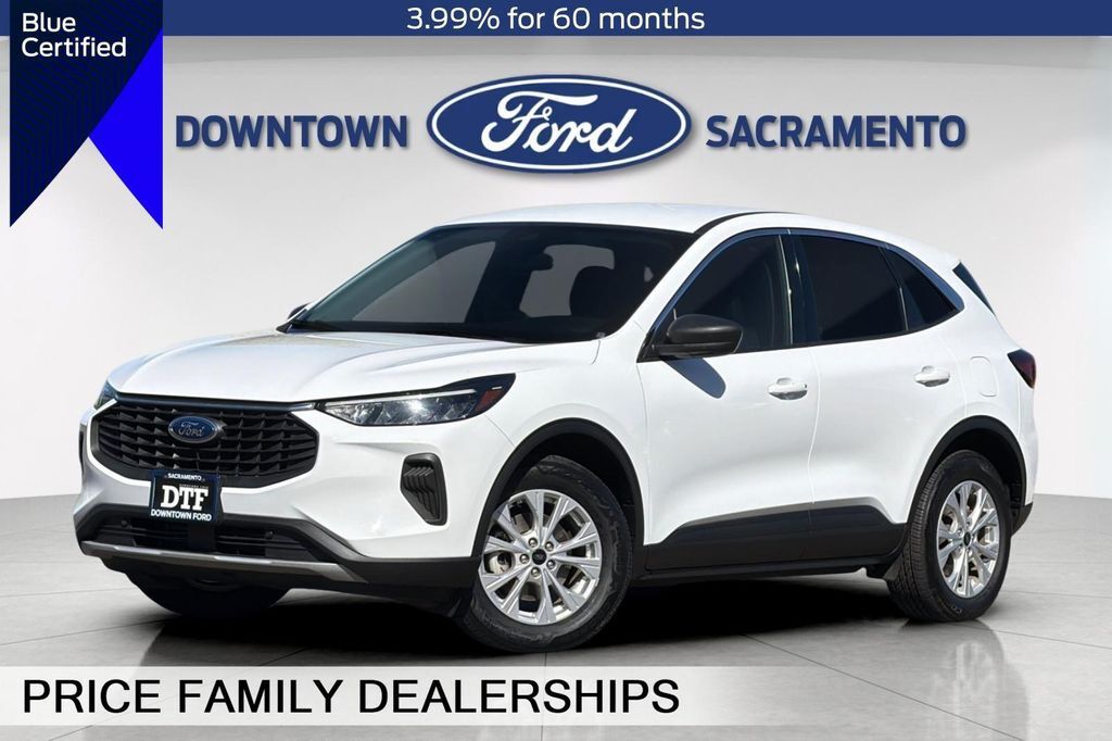 2024 FORD Escape