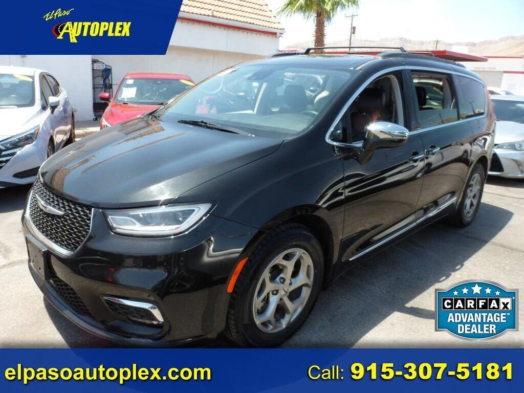 2023 CHRYSLER Pacifica