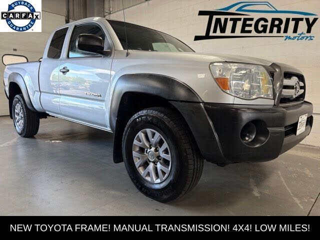 2005 TOYOTA Tacoma